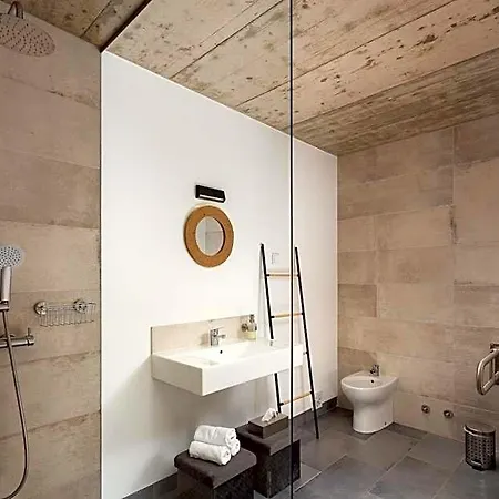 Ξενοδοχείο Dive House - Padi Centre *